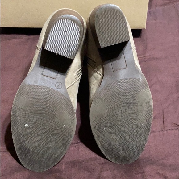 Francesca’s Tan Booties. New Condition! - Picture 10 of 11